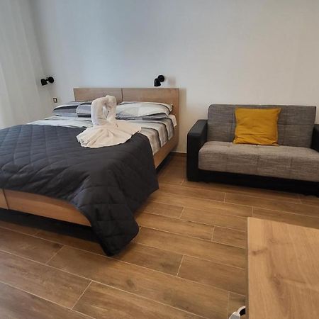 Imperial Central Residences West Rijeka Bagian luar foto