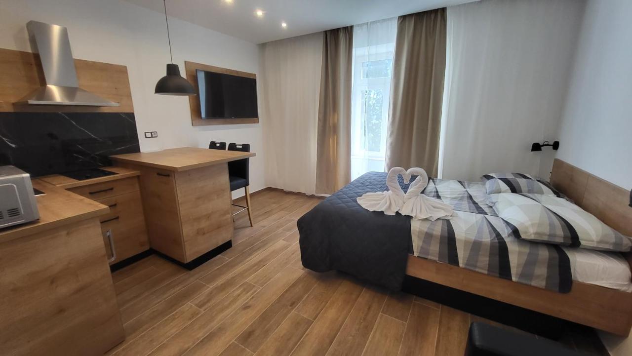 Imperial Central Residences West Rijeka Bagian luar foto